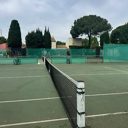 Apartament Climatise Avec Piscine, Tennis Et Parking Gratuit Agde